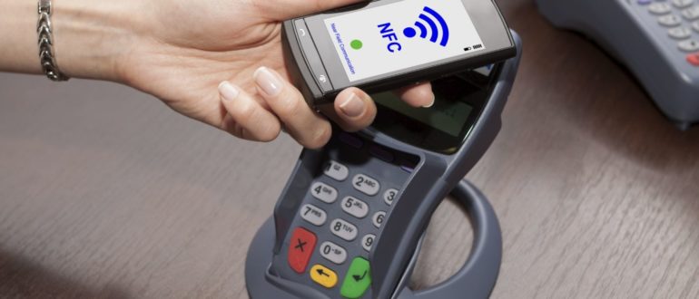 Функция беспроводной оплаты NFC